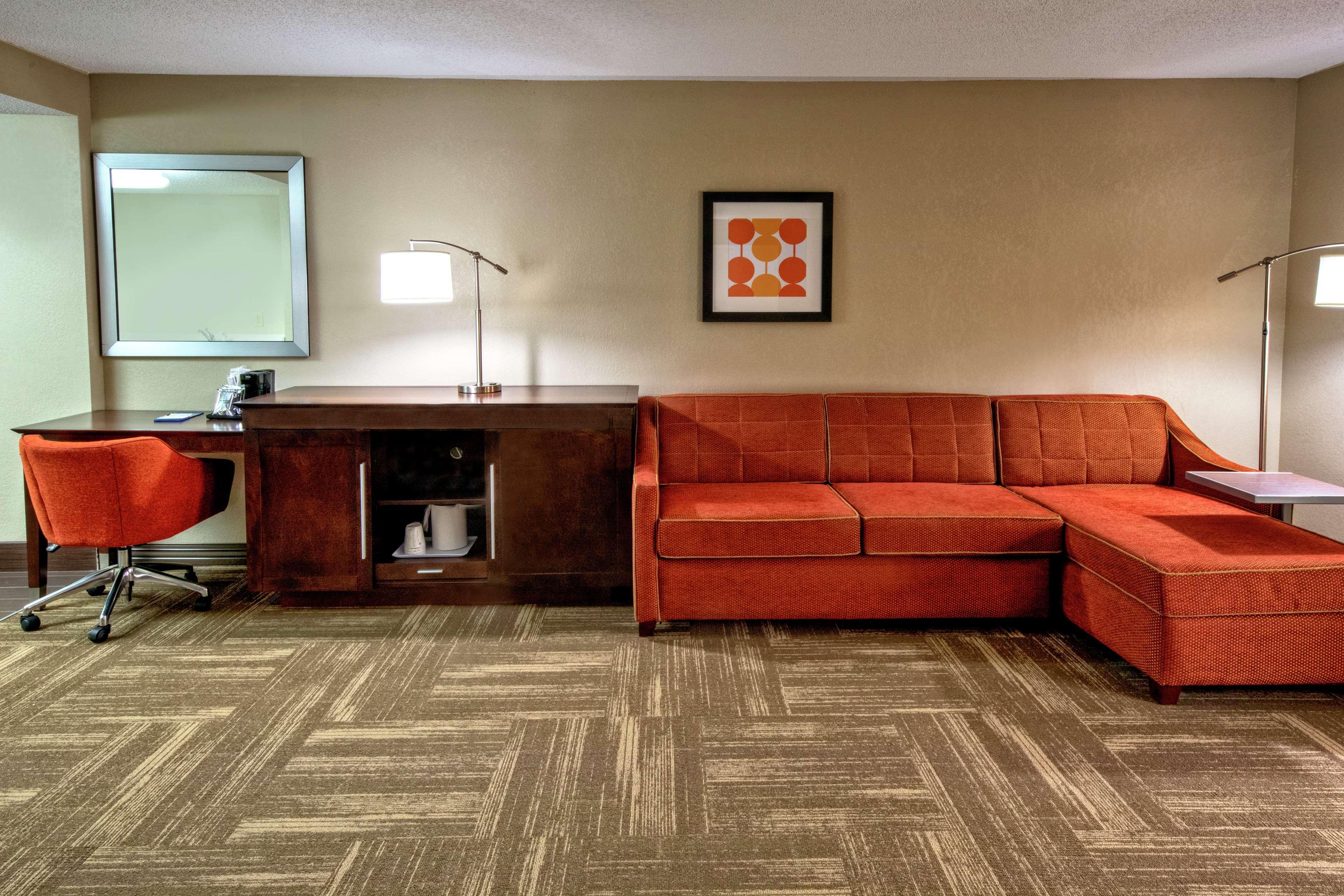 Hampton Inn Corinth Екстериор снимка