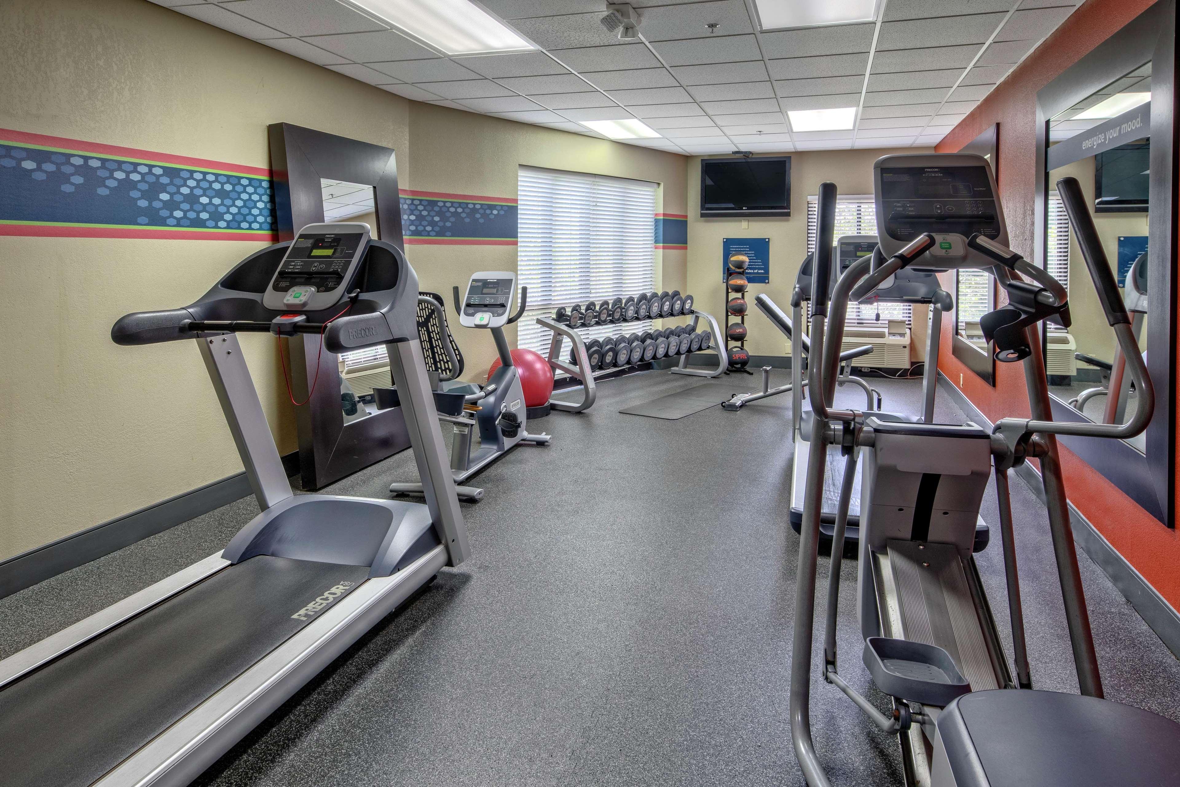 Hampton Inn Corinth Екстериор снимка