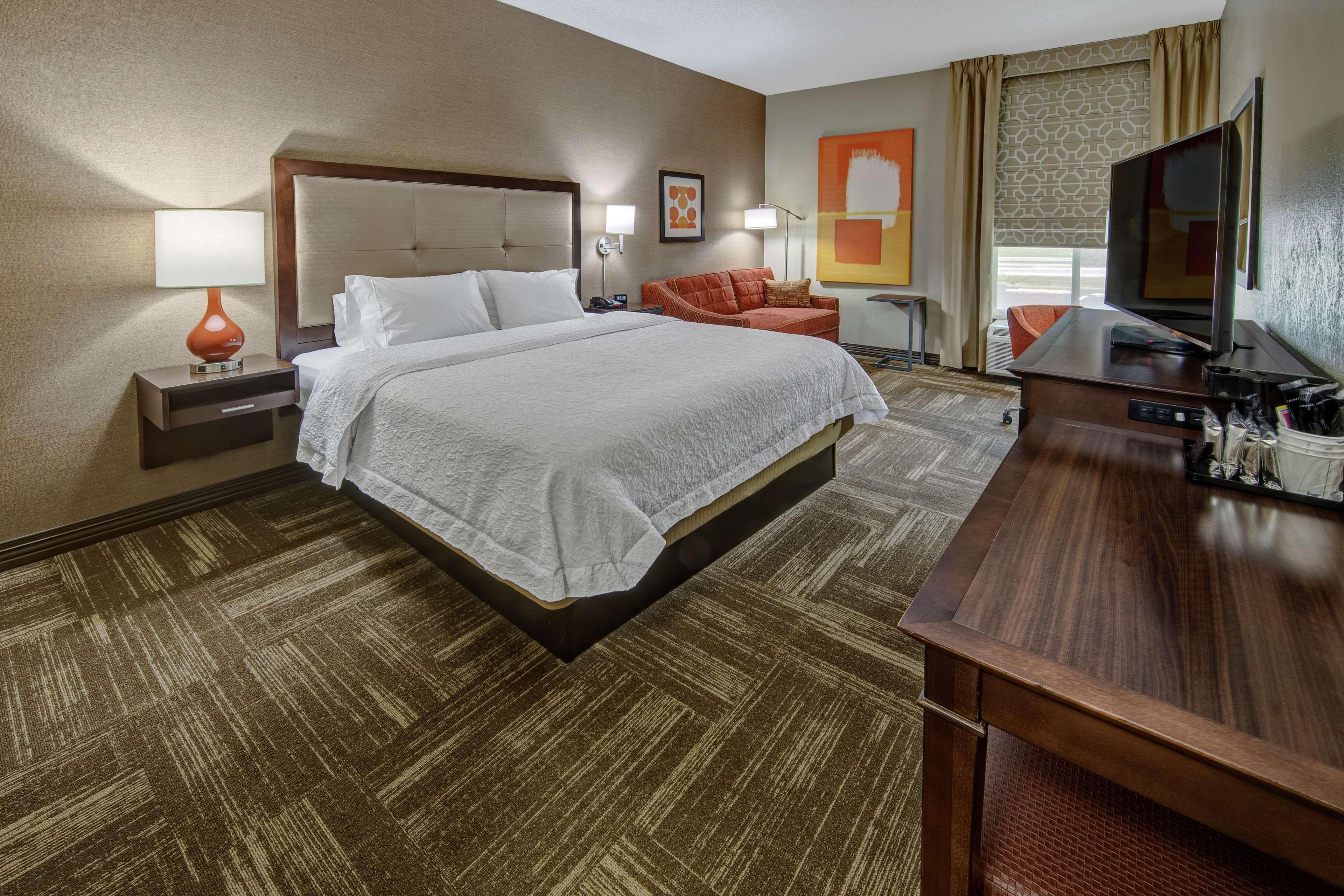 Hampton Inn Corinth Екстериор снимка