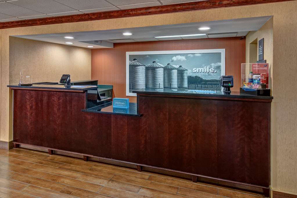 Hampton Inn Corinth Интериор снимка
